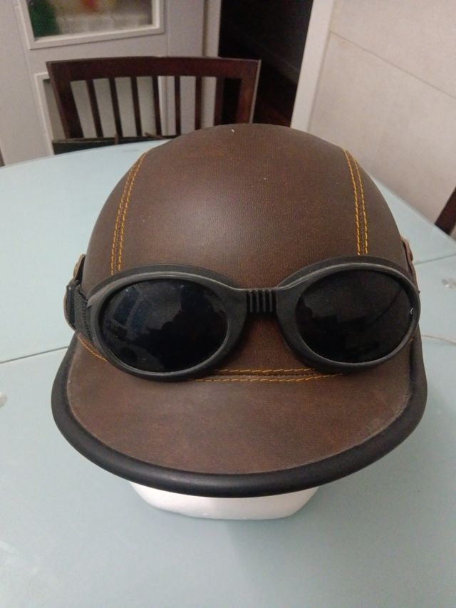 Casco de moto vintage
