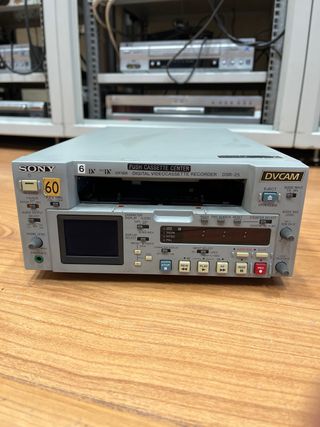 Sony DVCAM DSR-25
