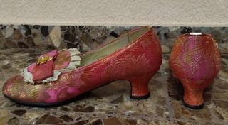 Zapatos de fallera