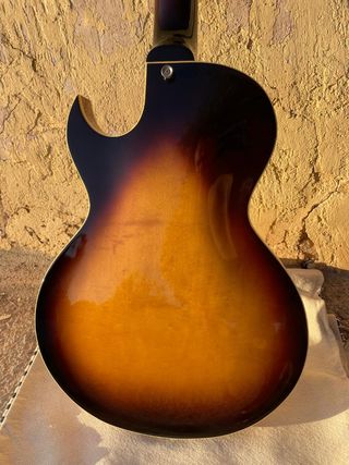 Guitarra GRECO ES-8 3/4