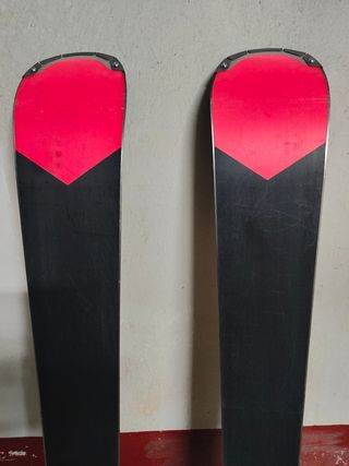 Skis Wedze 550