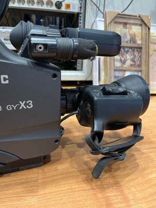 Cámara SVHS JVC GY-X3