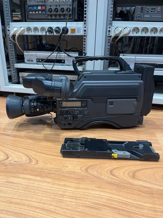 Cámara SVHS JVC GY-X3