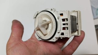 Bomba lavadora AEG