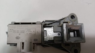 Cierre frontal lavadora AEG