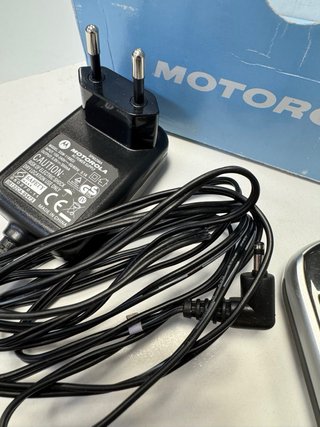 Motorola C139