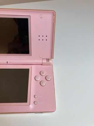 Nintendo DS rosa vintage