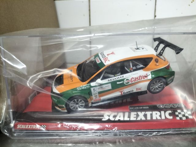 Scalextric Seat Leon Castrol