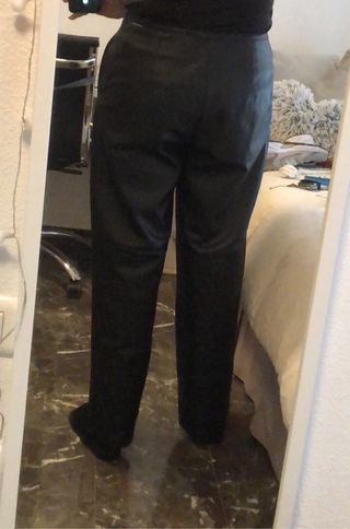 Pantalon cuero vintage negro