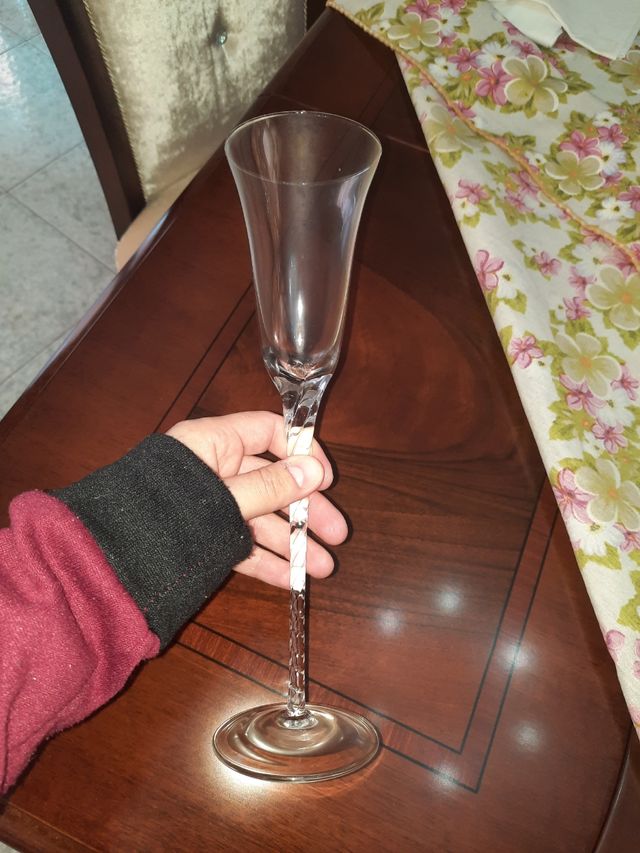 Servizio di bicchieri in cristallo