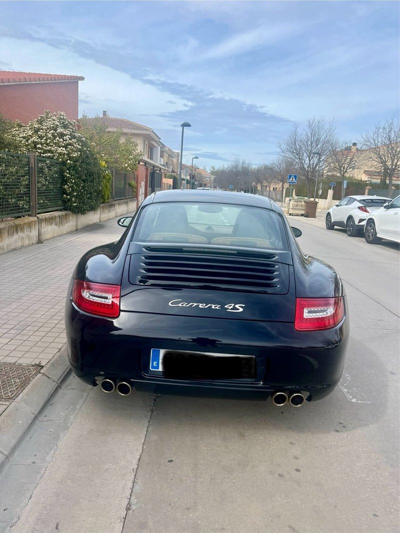 Porsche 911 2007 - foto 1