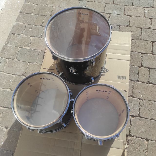 Batería acústica THUNDER