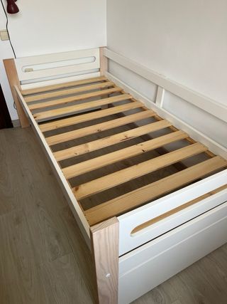 Cama individual con colchón