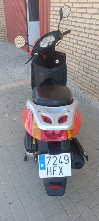 Scuter 125 inyección