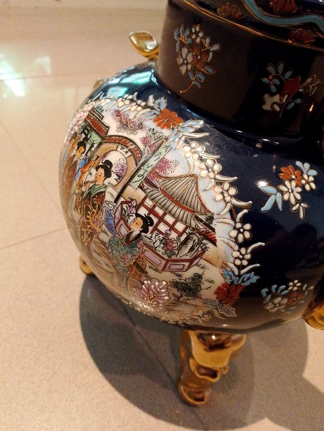 JARRON DINASTIA CHINO DE PORCELANA