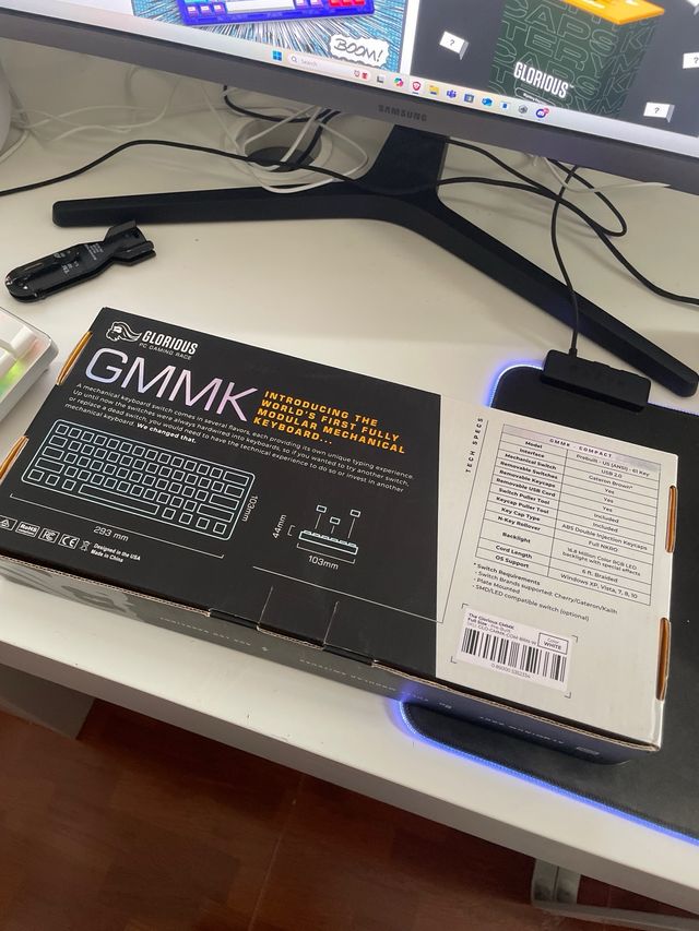 Glorious GMMK Teclado Gaming RGB