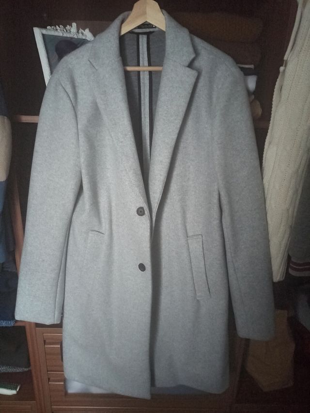 Abrigo hombre zara