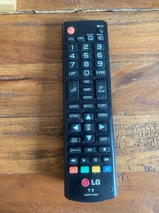 Televisión LG 32”. Modelo 32LN540B