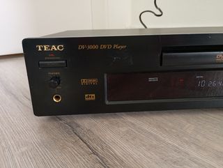Reproductor de CD Y DVD TEAC DV-3000
