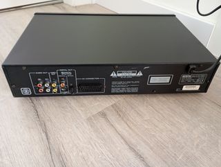 Reproductor de CD Y DVD TEAC DV-3000