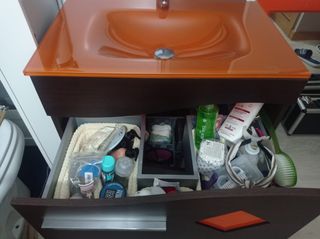 Mueble de baño y accesorios