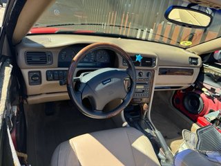 Volvo C70 2003