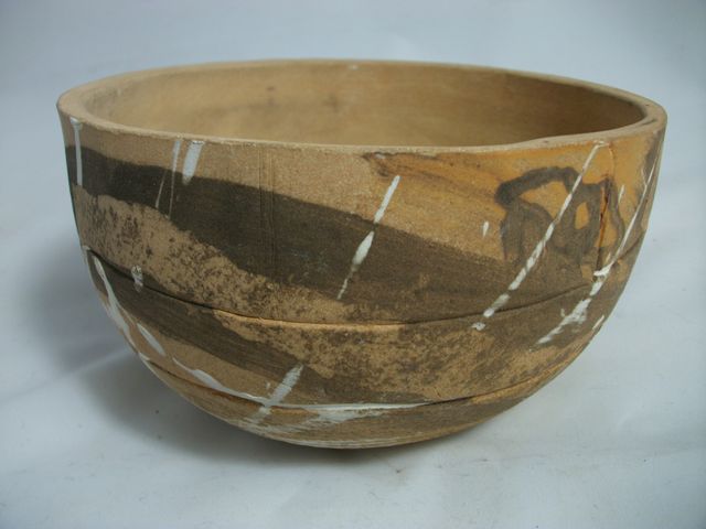 Ciotola decorativa in ceramica