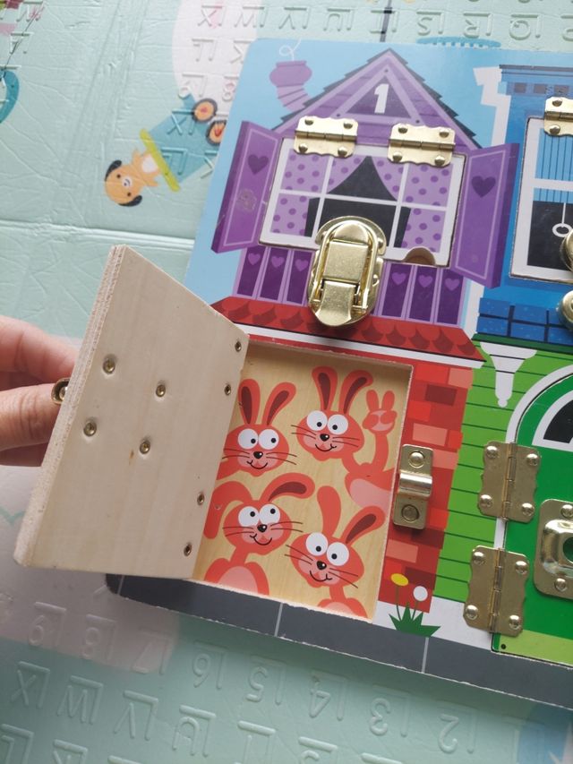 Tablero de actividades Montessori