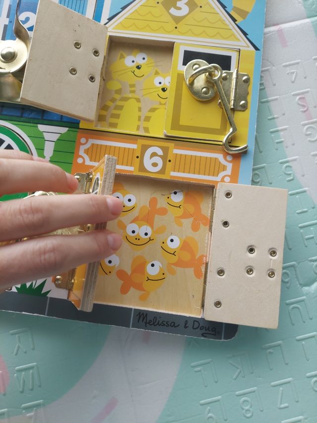 Tablero de actividades Montessori