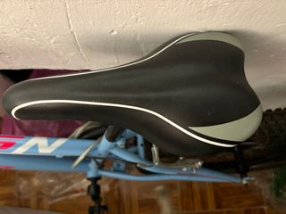 Bicicleta de seis velocidades. 24” casi nueva 