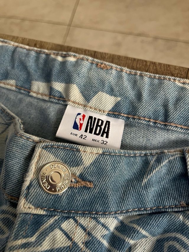 Pantalones de los equipos de basket de la NBA