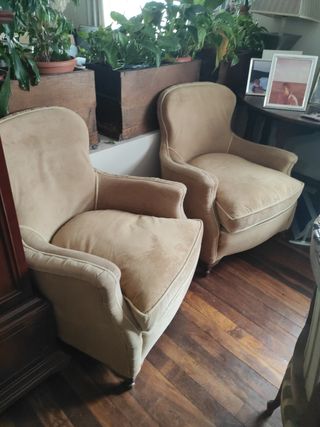 Sofa 2 plazas y 2 butacas