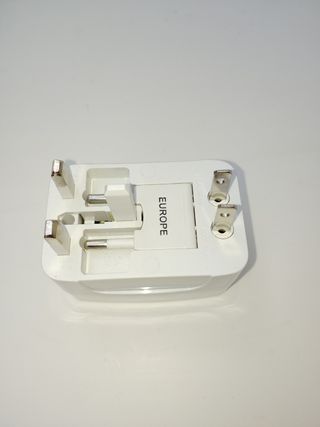 Transformador enchufe corriente 150 paises
