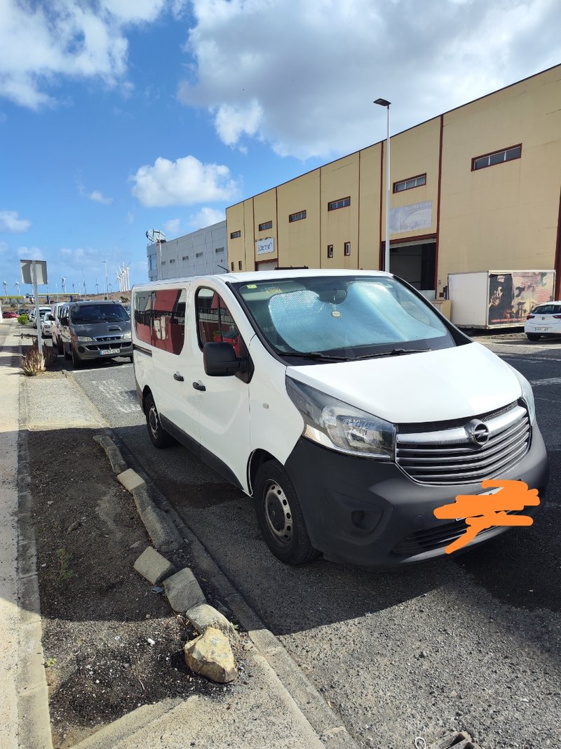 Opel Vivaro 2016 - foto 1
