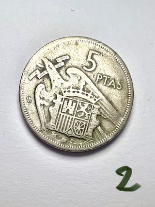 2 Monedas de  5 pesetas 1957 (estrella 60)