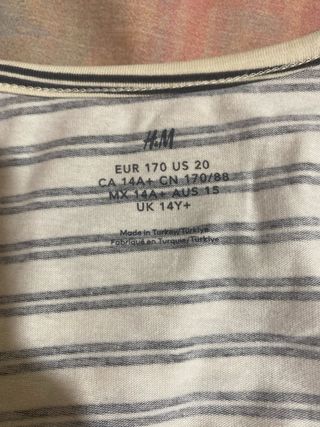 camiseta a rallas ajustada