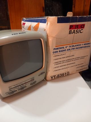 RADIO TELEVISION PORTATIL DE LOS 80