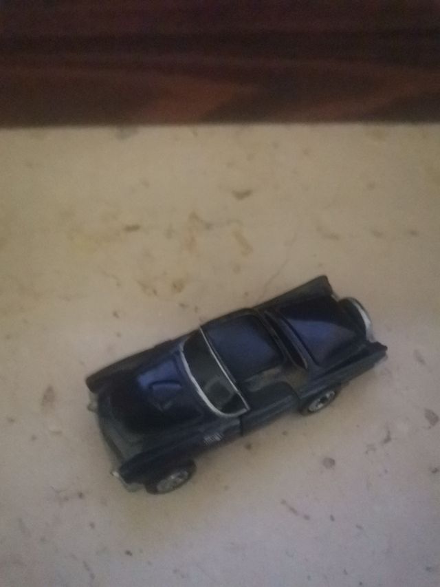 Macchinina trasformabile lanciamissili