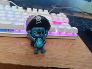 Figura Stitch cambia cara