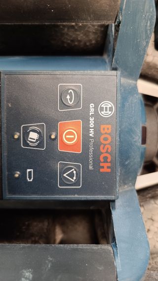 Bosch nivel laser rotativo GRL 300 HV