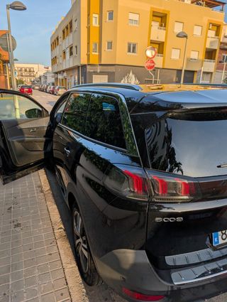Peugeot 5008 2022