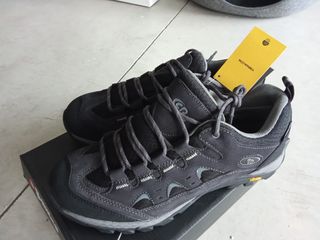 Zapatilla de montaña