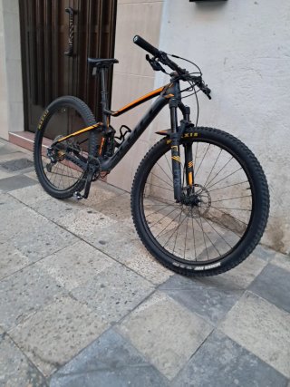 Scott spark 910