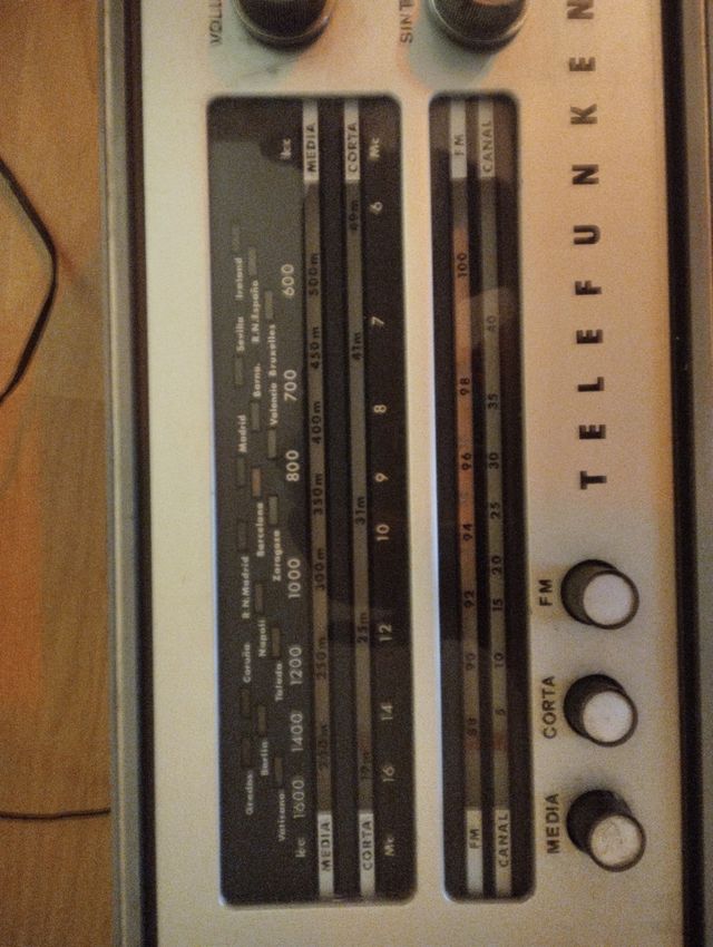 Radio Telefunken Campanela A-2636. 120 €