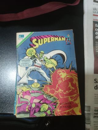 SUPERMAN COMIC NOVARO