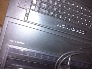 Maquina escribir Olivetti ET 109. 99 €