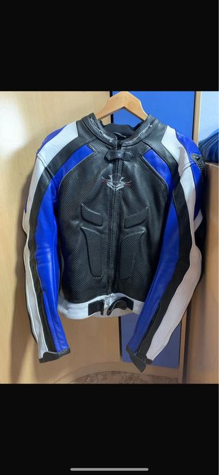Chaqueta de moto de cuero