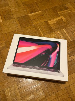 Mcbook Pro 13,3 2022