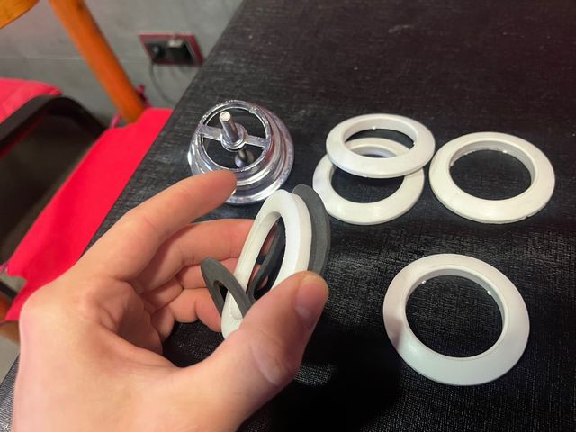 Guarnizioni per lavabo: vite di tenuta di scarico