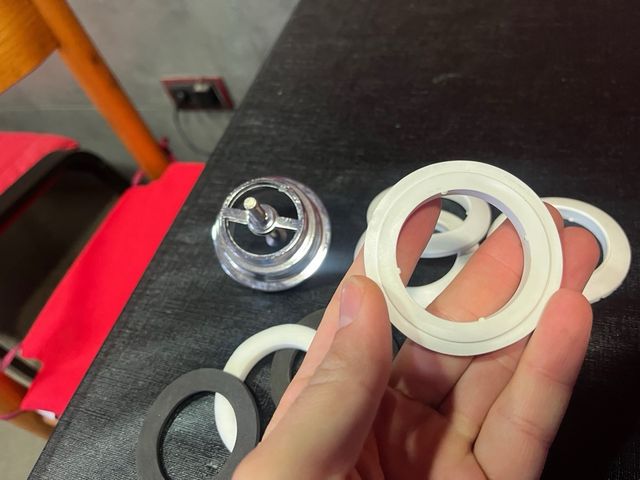 Guarnizioni per lavabo: vite di tenuta di scarico